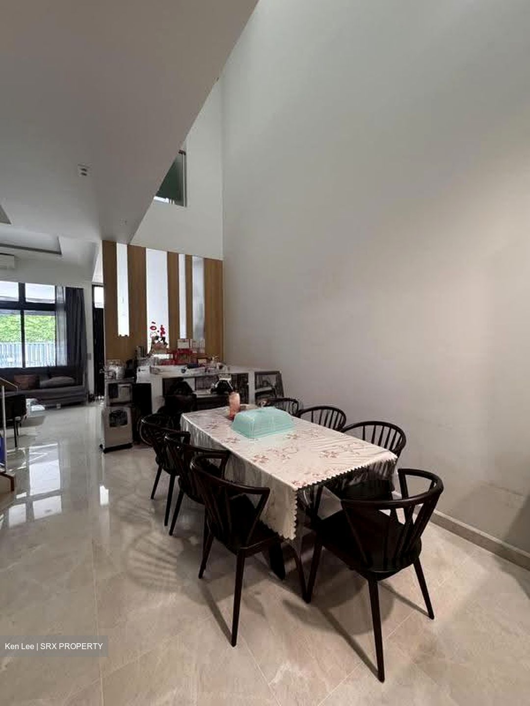 Luxus Hills (ph 7) (D28), Terrace #635198791